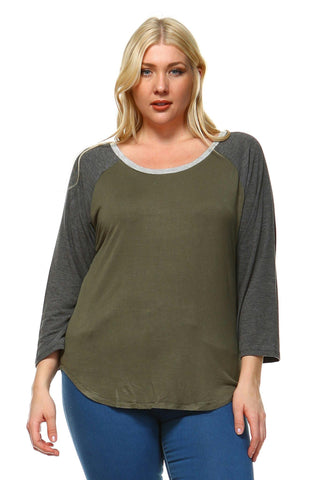 Women's Plus Size Soft Sweatshirt